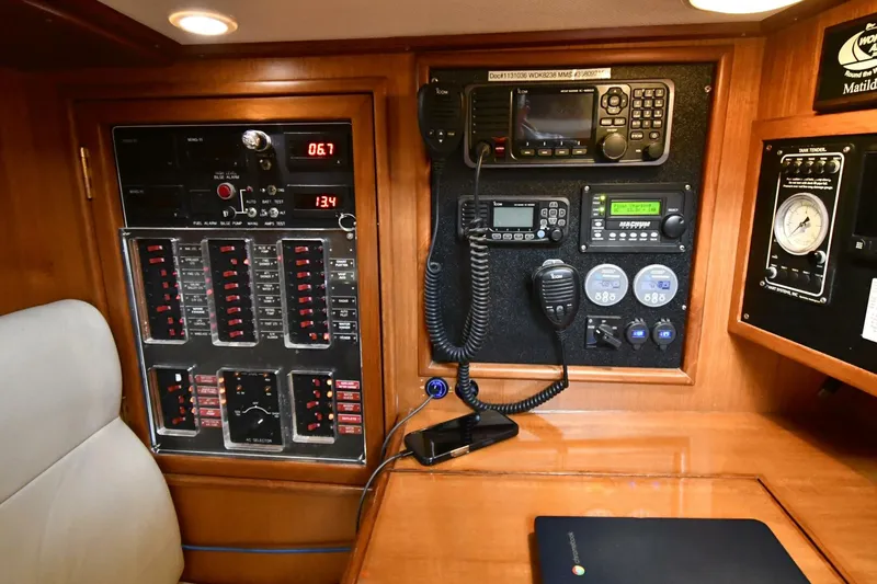 Slide: The Image of Hylas 46 2002 - 5954579