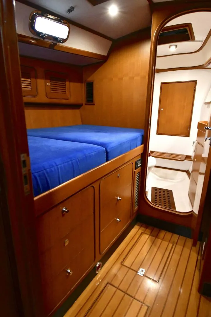 Slide: The Image of Hylas 46 2002 - 5954589