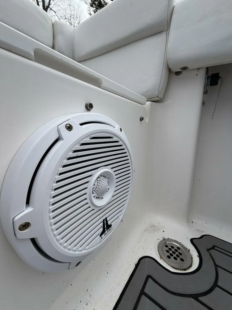 Slide: The Image of Tidewater 230 LXF 2015 - 5955808