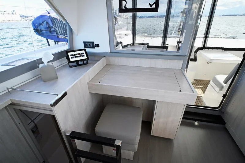 Slide: The Image of Leopard 45 2020 - 5956069