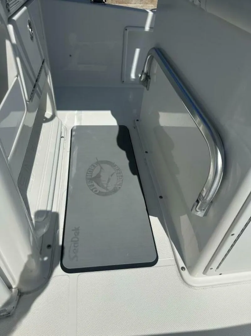 Slide: The Image of Sea Hunt BX 24 BR 2016 - 5961961