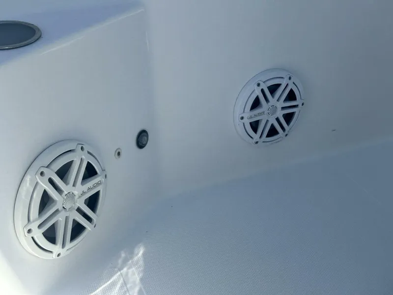 Slide: The Image of Sea Hunt BX 24 BR 2016 - 5961956