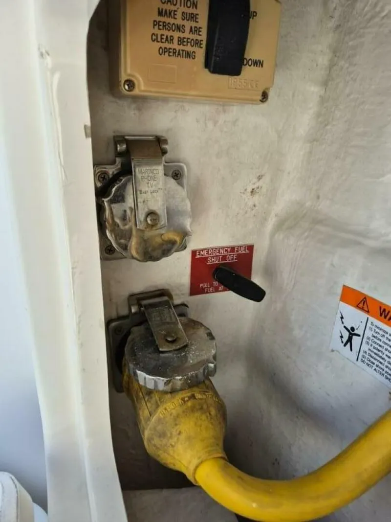 Slide: The Image of Riviera 4000 Offshore 2004 - 5959379