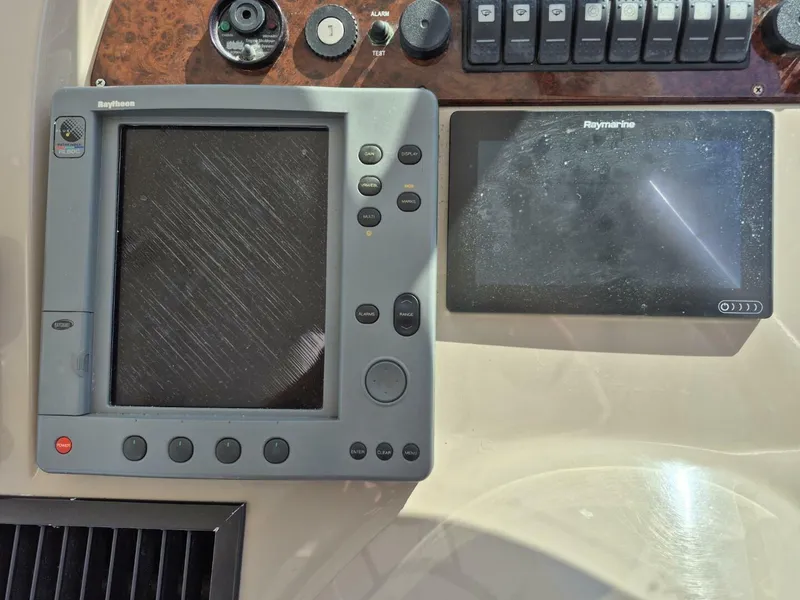 Slide: The Image of Riviera 4000 Offshore 2004 - 5959394