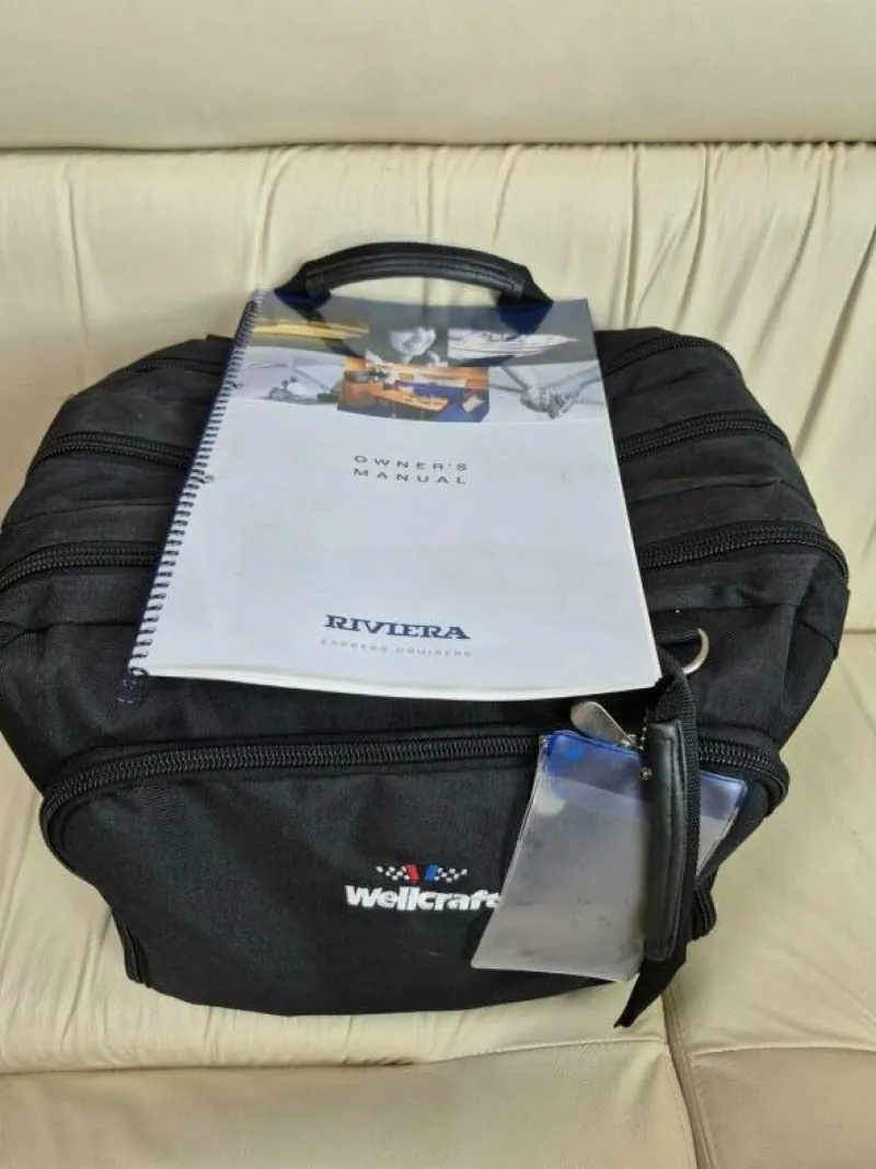 Slide: The Image of Riviera 4000 Offshore 2004 - 5959435