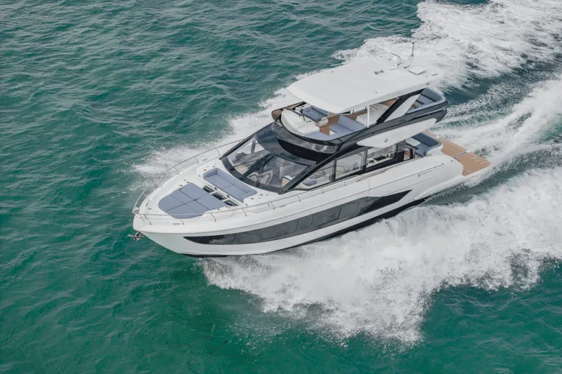 Slide: The Image of Cruisers 57 FLY 2026 - 6030658