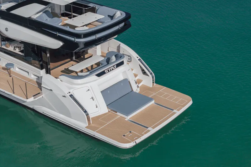 Slide: The Image of Cruisers 57 FLY 2026 - 5956622