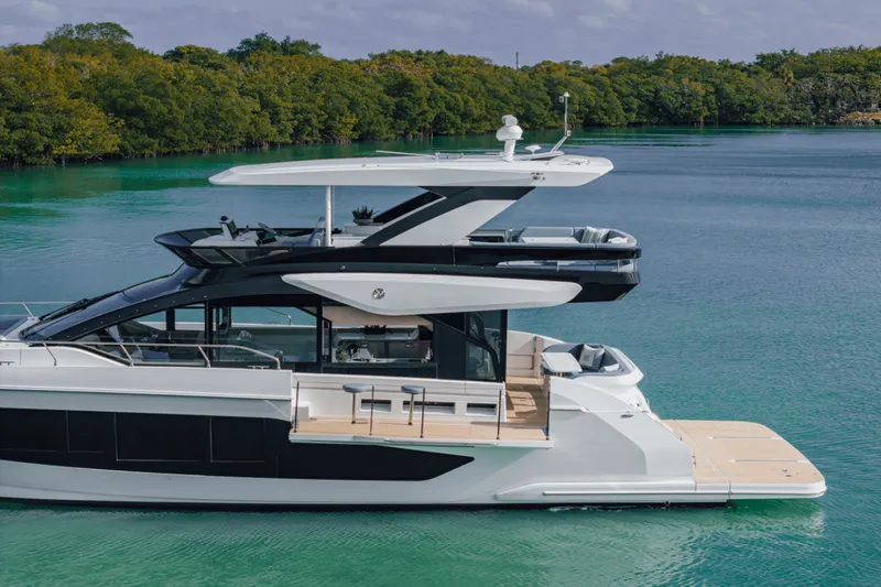 Slide: The Image of Cruisers 57 FLY 2026 - 5956617