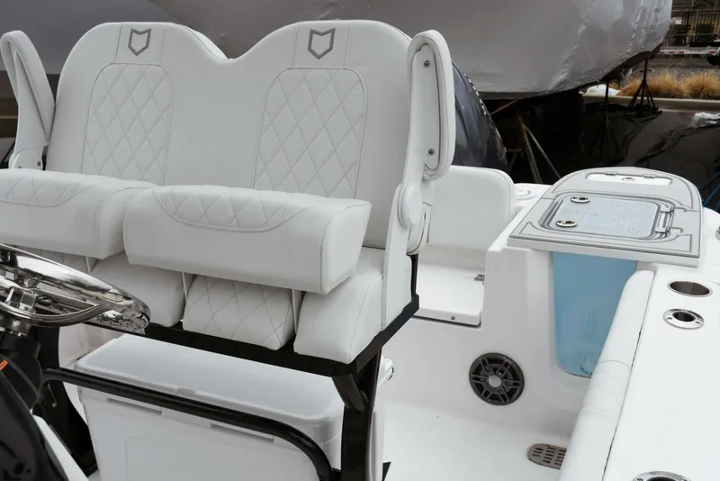 Slide: The Image of Sea Fox 228 Commander 2026 - 5957313