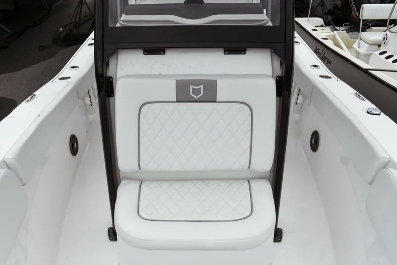 Slide: The Image of Sea Fox 228 Commander 2026 - 5957314