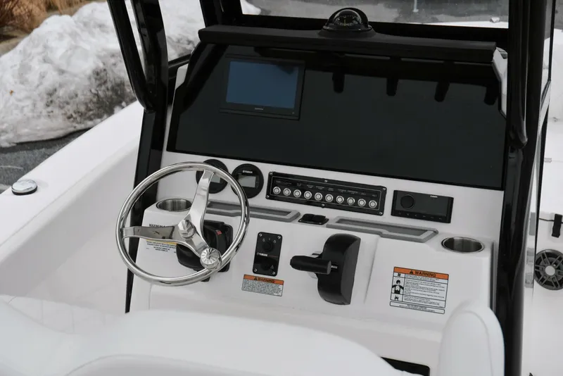 Slide: The Image of Sea Fox 228 Commander 2026 - 5957307