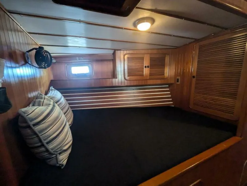 Slide: The Image of Tayana 55 1989 - 5957347