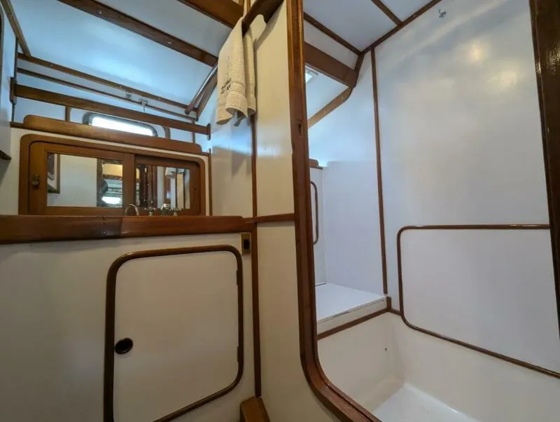 Slide: The Image of Tayana 55 1989 - 5957329