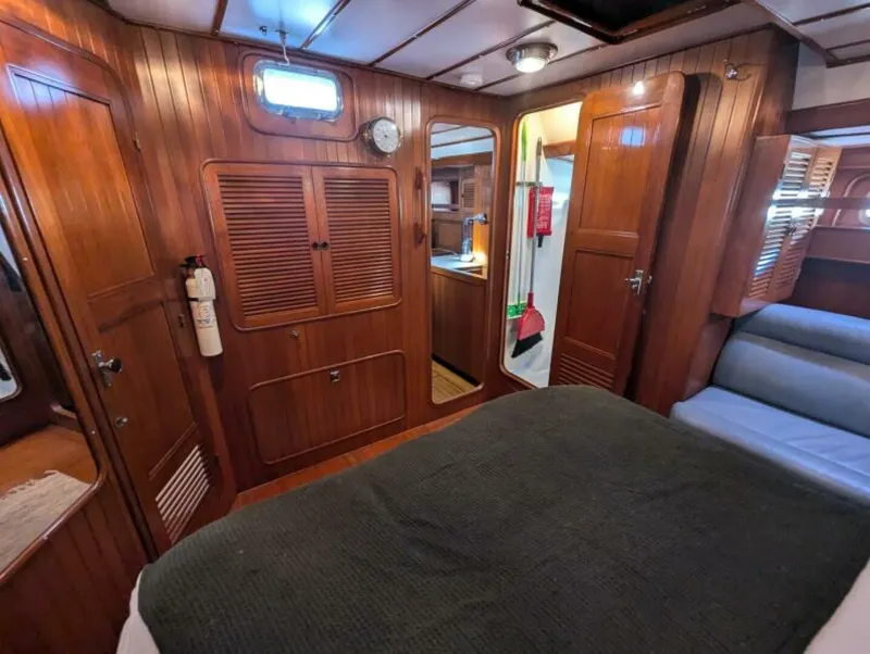 Slide: The Image of Tayana 55 1989 - 5957330