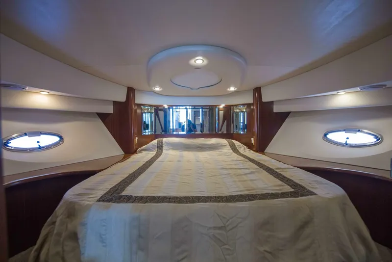 Slide: The Image of Silverton 52 - Immersed -  2009 Silverton 52 Ovation - Immersed - 5957621