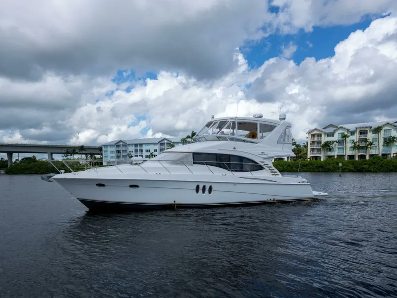 The Image of Silverton 52 - Immersed - 2009 Silverton 52 Ovation - Immersed - 7652776