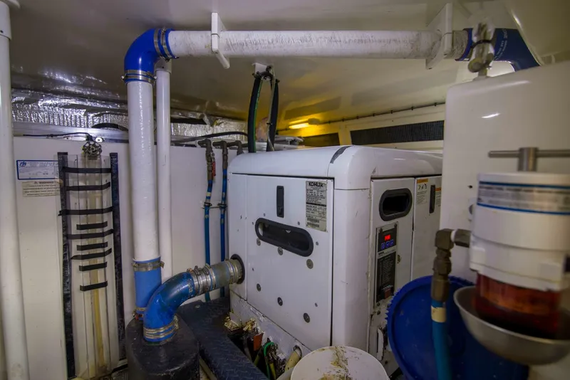 Slide: The Image of Silverton 52 - Immersed -  2009 Silverton 52 Ovation - Immersed - 5957662