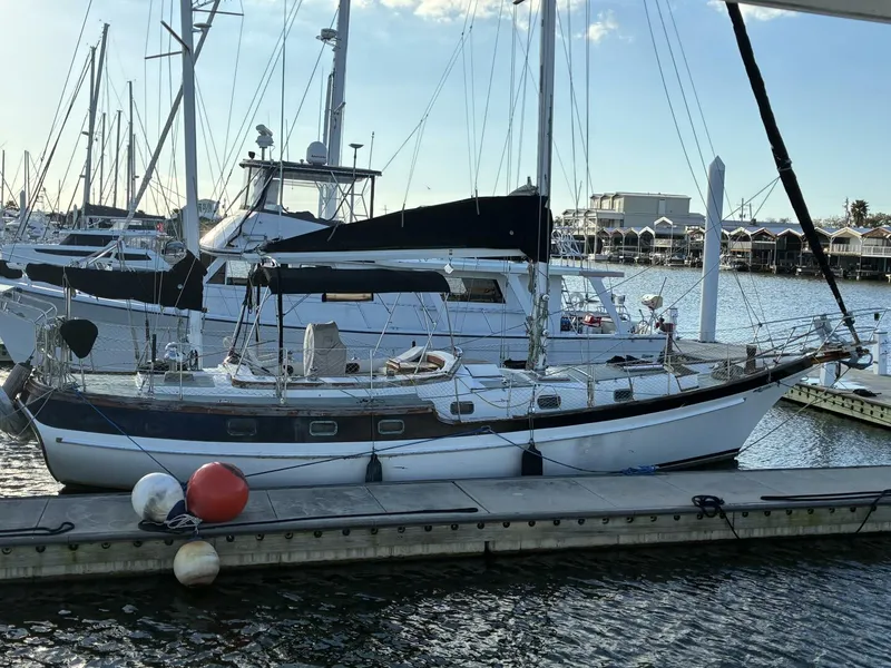 Slide: The Image of 1983 Vagabond 42 Ketch Starboard Profile - 5962938