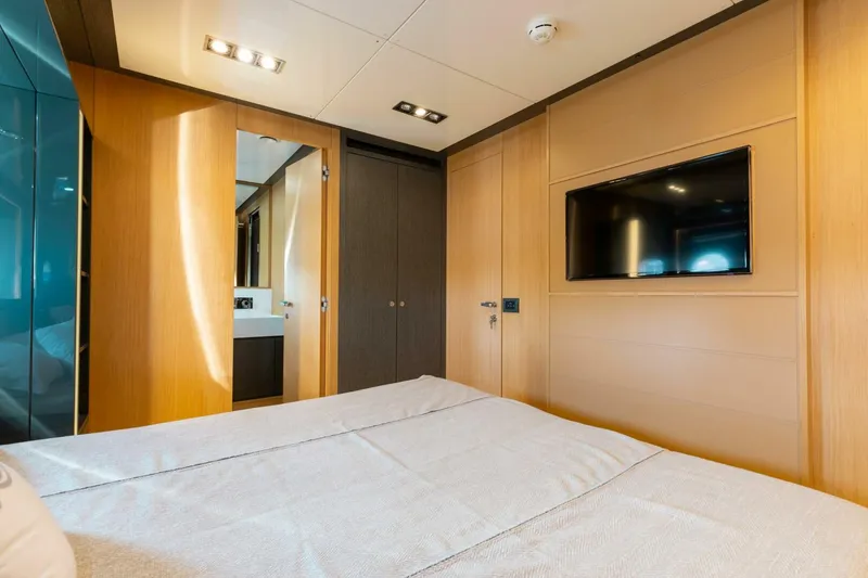 Slide: The Image of Riva 86 Domino 2014 - 5958064