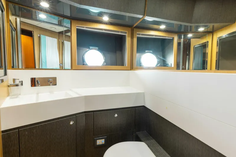 Slide: The Image of Riva 86 Domino 2014 - 5958071