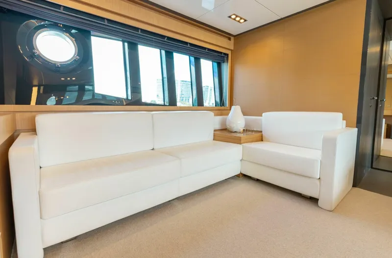 Slide: The Image of Riva 86 Domino 2014 - 5958076