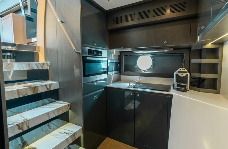 Slide: The Image of Riva 86 Domino 2014 - 5958081