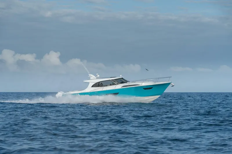 Slide: The Image of ECLIPSE 505 Shadow -  2025 ECLIPSE 505 Shadow  - 5959025