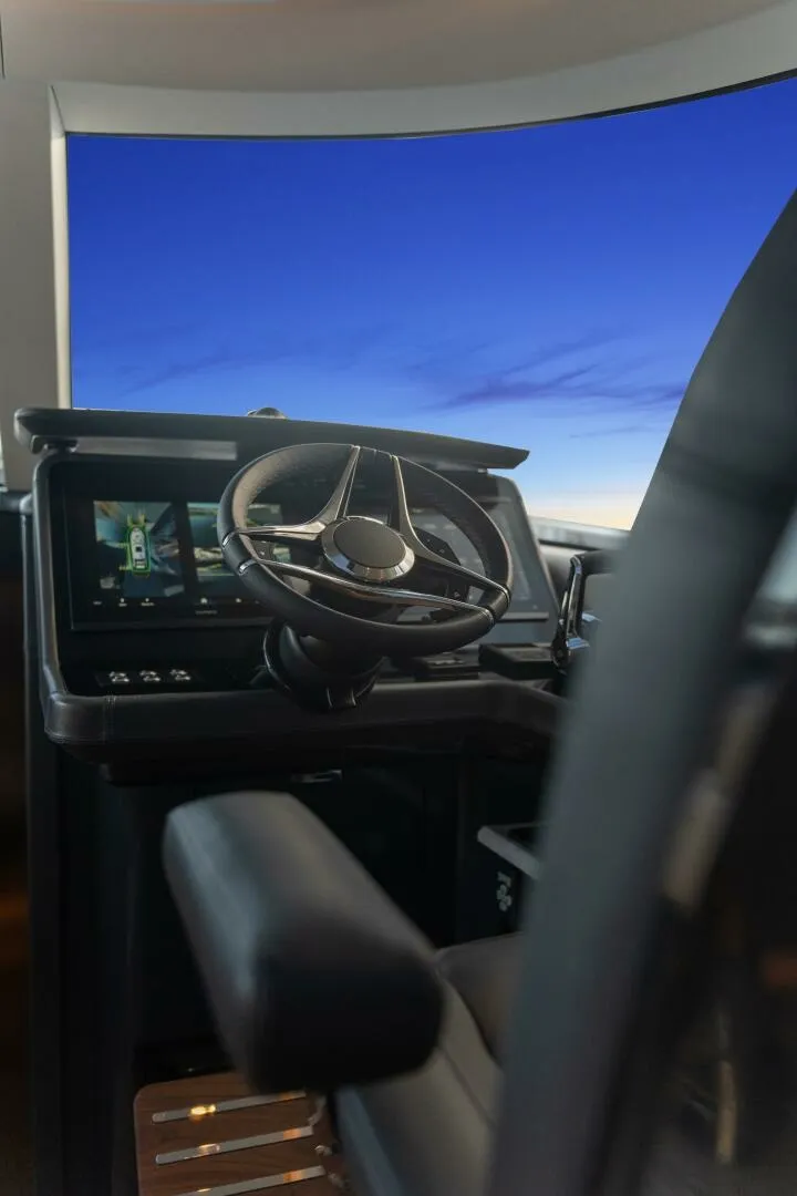 Slide: The Image of ECLIPSE 505 Shadow - 2025 ECLIPSE 505 Shadow - 7653108