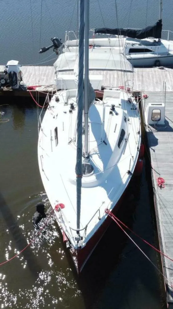 Slide: The Image of Bow Aerial View - 5958910