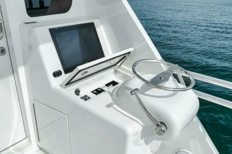 Slide: The Image of Viking 72 Skybridge - Chelsea -Aft Deck 2024 Viking 72 Skybridge Chelsea - 5959068