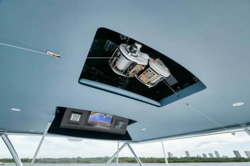 Slide: The Image of Viking 72 Skybridge - Chelsea -Skybridge 2024 Viking 72 Skybridge Chelsea - 5959074