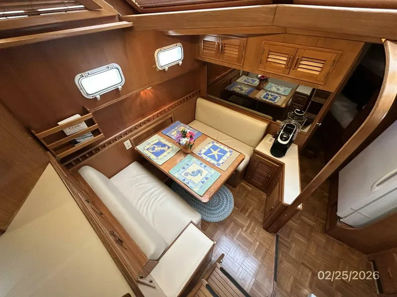 Slide: The Image of 42' Jefferson dinette1 - 5959154