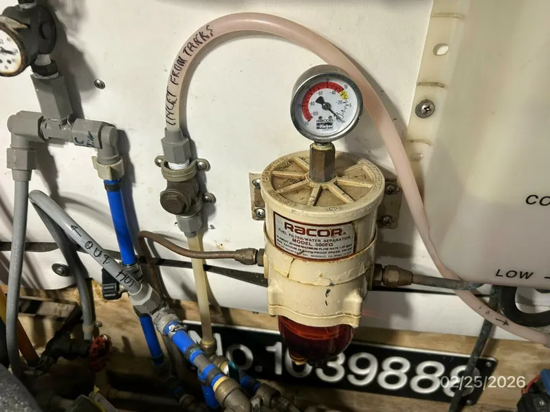 Slide: The Image of 42' Jefferson generator Racor fuel filter - 5959186