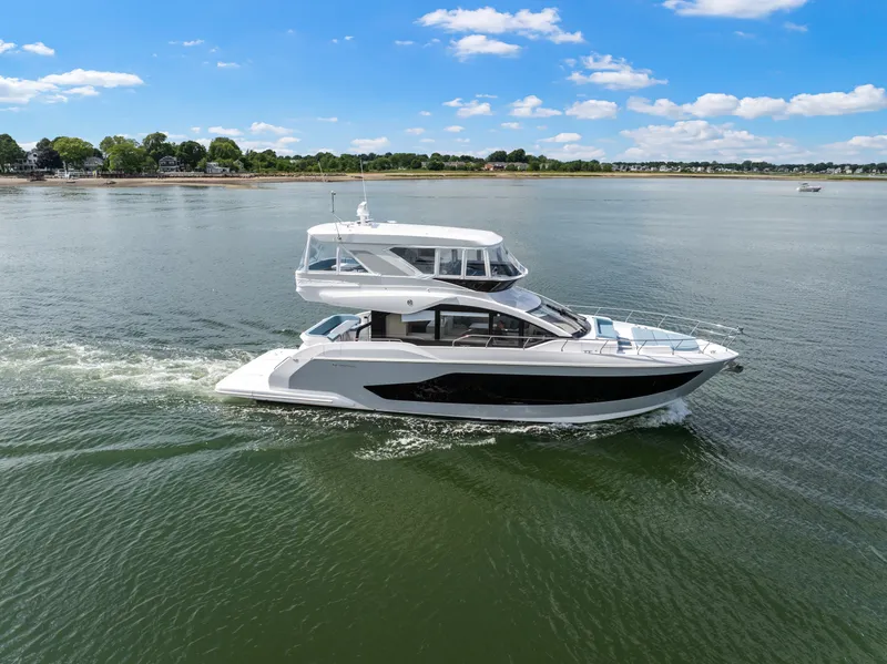 Slide: The Image of Cruisers 57 FLY 2026 - 7142080
