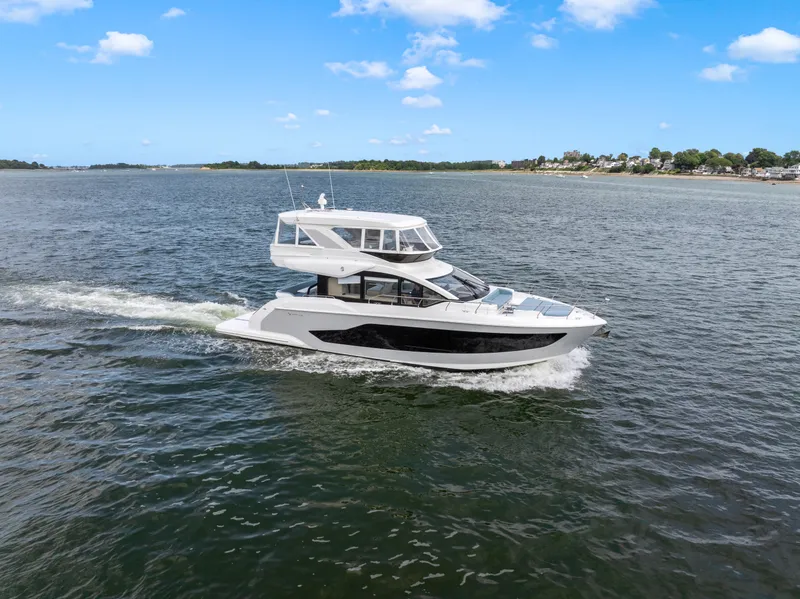 Slide: The Image of Cruisers 57 FLY 2026 - 7142085