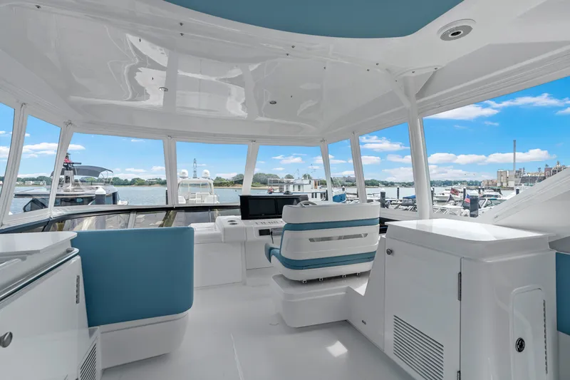Slide: The Image of Cruisers 57 FLY 2026 - 7142061