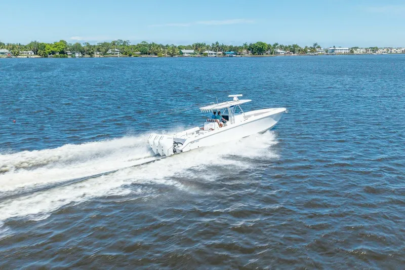 Slide: The Image of Bahama 41 - Tangaroa -  2024 Bahama 41 CC - Tangaroa - 5959790