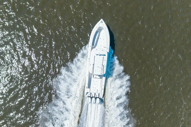 Slide: The Image of Bahama 41 - Tangaroa -  2024 Bahama 41 CC - Tangaroa - 5959795