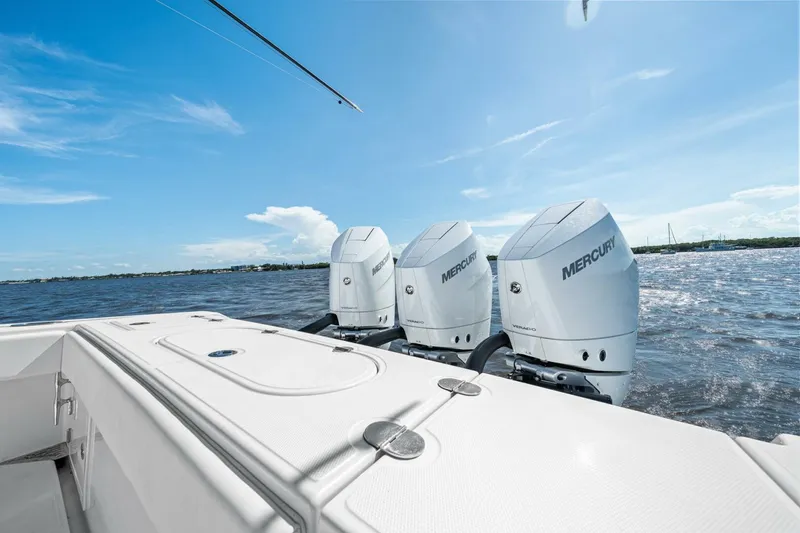 Slide: The Image of Bahama 41 - Tangaroa -  2024 Bahama 41 CC - Tangaroa - 5959819