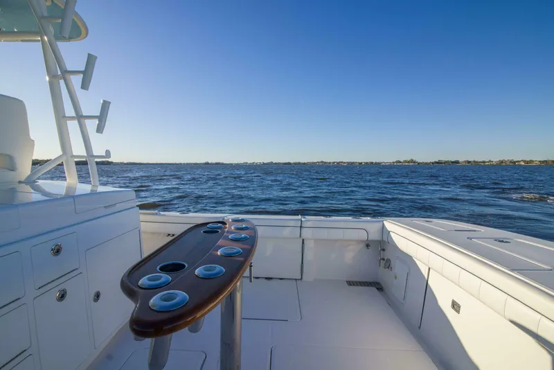 Slide: The Image of Regulator 41 - Wound Up II - Cockpit, Rocket Launcher 2016 Regulator 41 Center Console - Wound Up II - 5959972