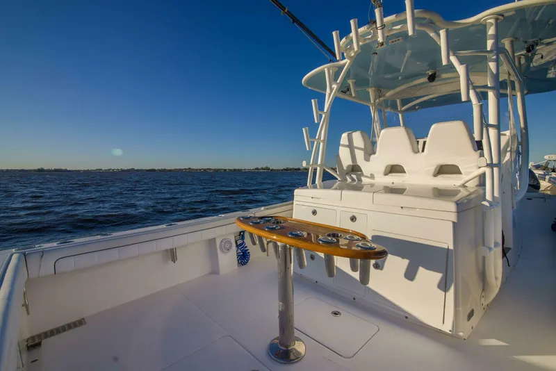 Slide: The Image of Regulator 41 - Wound Up II - Cockpit, Rocket Launcher 2016 Regulator 41 Center Console - Wound Up II - 5959981