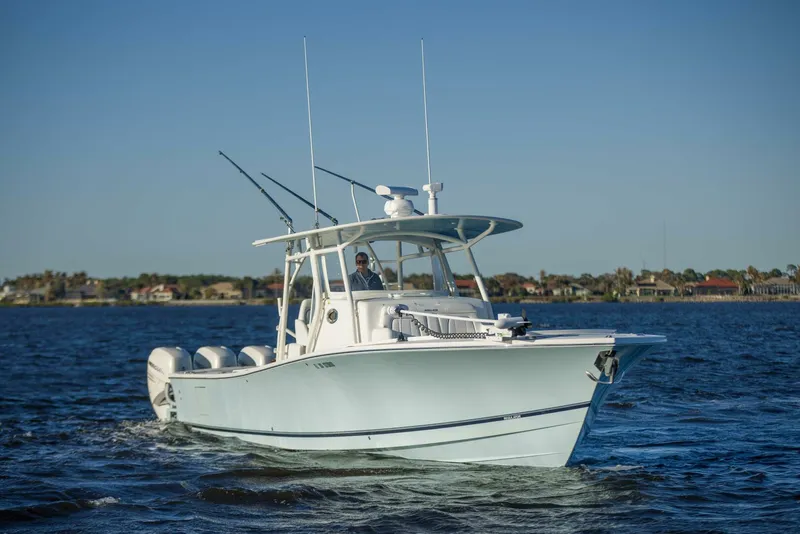 Slide: The Image of Regulator 41 - Wound Up II - Profile 2016 Regulator 41 Center Console - Wound Up II - 5959993