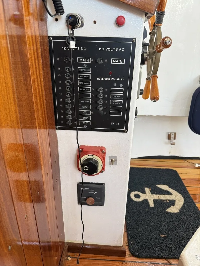 Slide: The Image of Seaworthy Downeast 28 2000 - 6121298