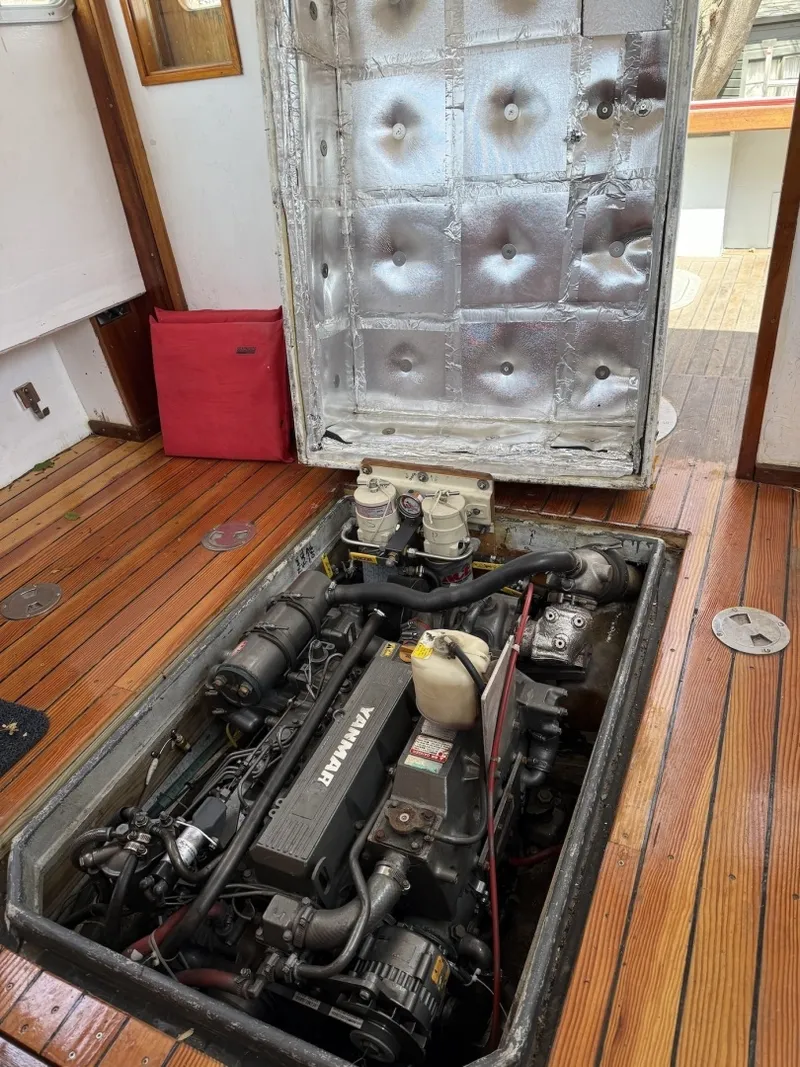 Slide: The Image of Seaworthy Downeast 28 2000 - 6121287