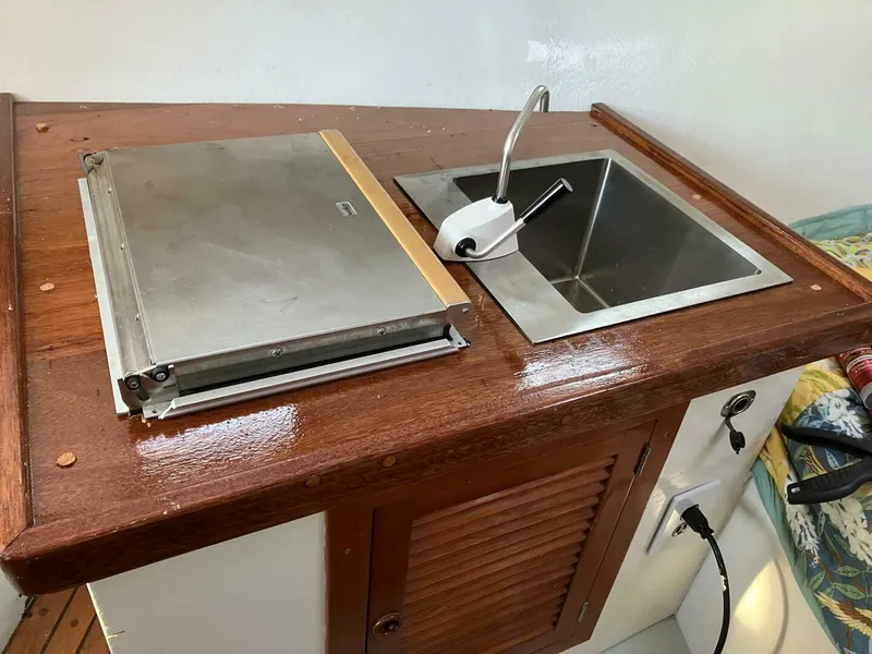 Slide: The Image of Seaworthy Downeast 28 2000 - 5960064