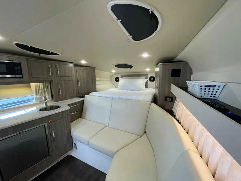 Slide: The Image of Regal 33 XO- Then Again - 2021 Regal 33 XO Then Again - 5960287