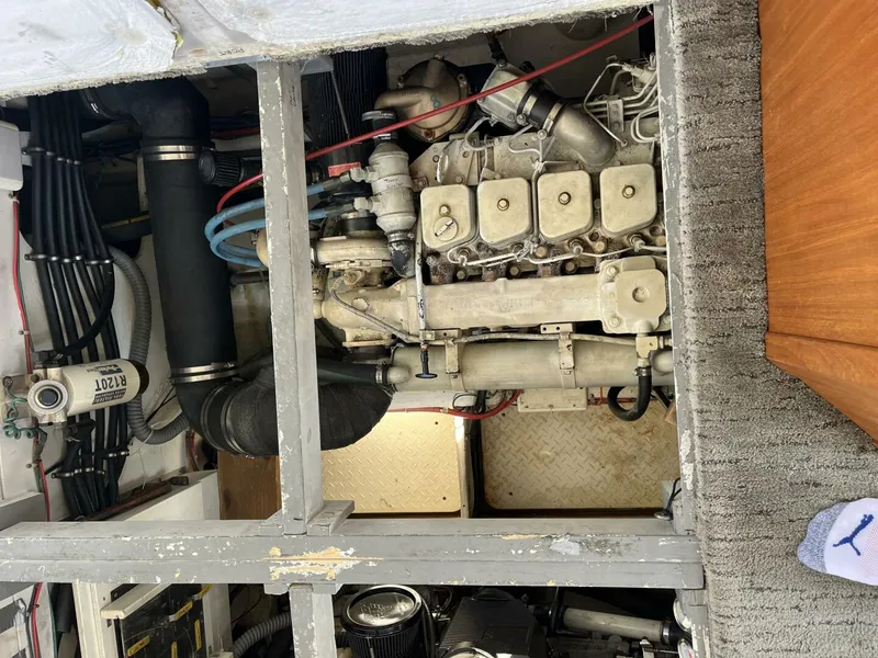 Slide: The Image of Bayliner 3788 Command Bridge 1996 - 5972696