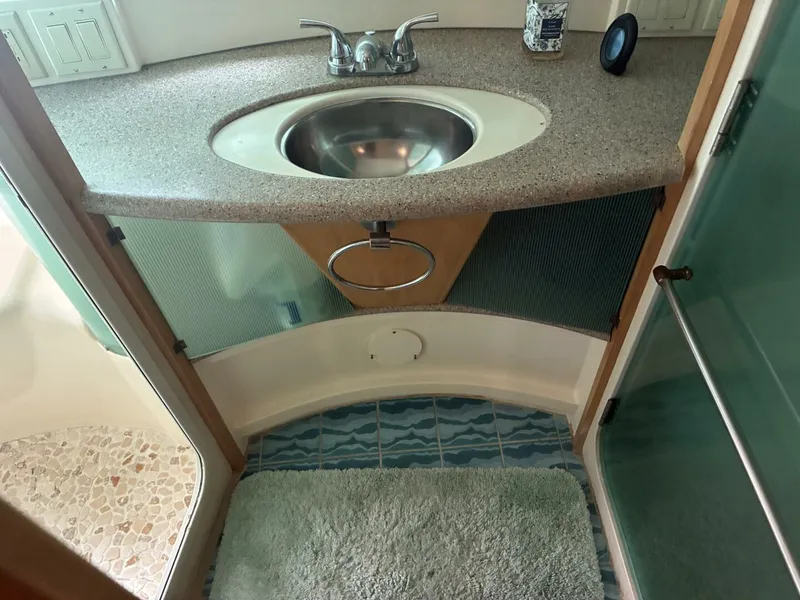 Slide: The Image of Carver 455 Aft Cabin Master Head - 5961608