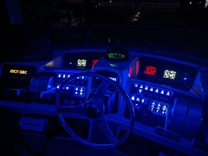 Slide: The Image of Carver 455 Aft Cabin FB LED - 5961666