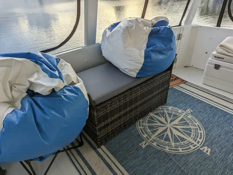 Slide: The Image of Carver 455 Aft Cabin Aft Deck - 5960546